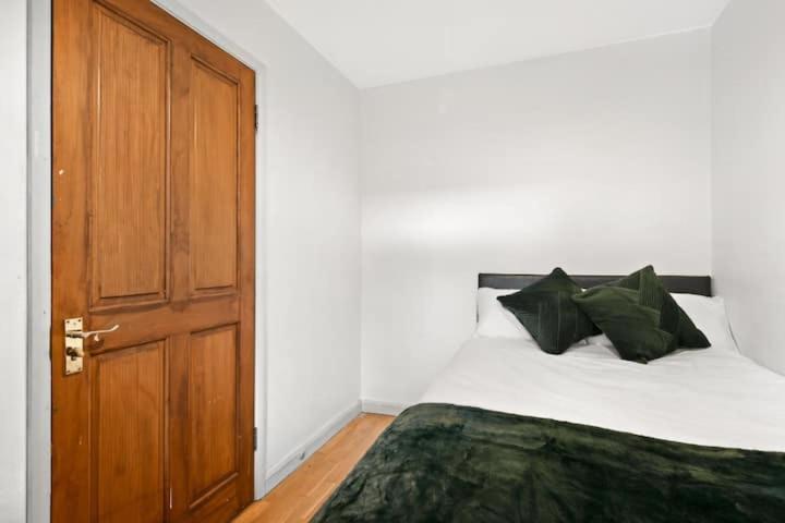 Warwick Avenue Hububb Stay London Exterior photo